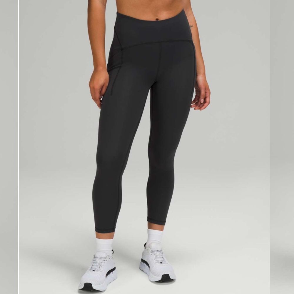 NWT Lululemon Power Thru High Rise Crop 23" Black size 6 - Picture 3 of 15